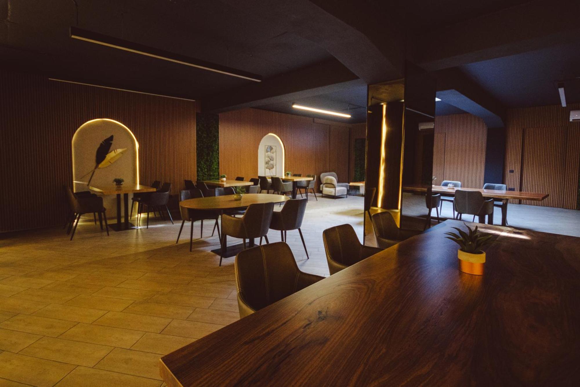 Star Hill Hotel & Spa Prishtinë Ngoại thất bức ảnh