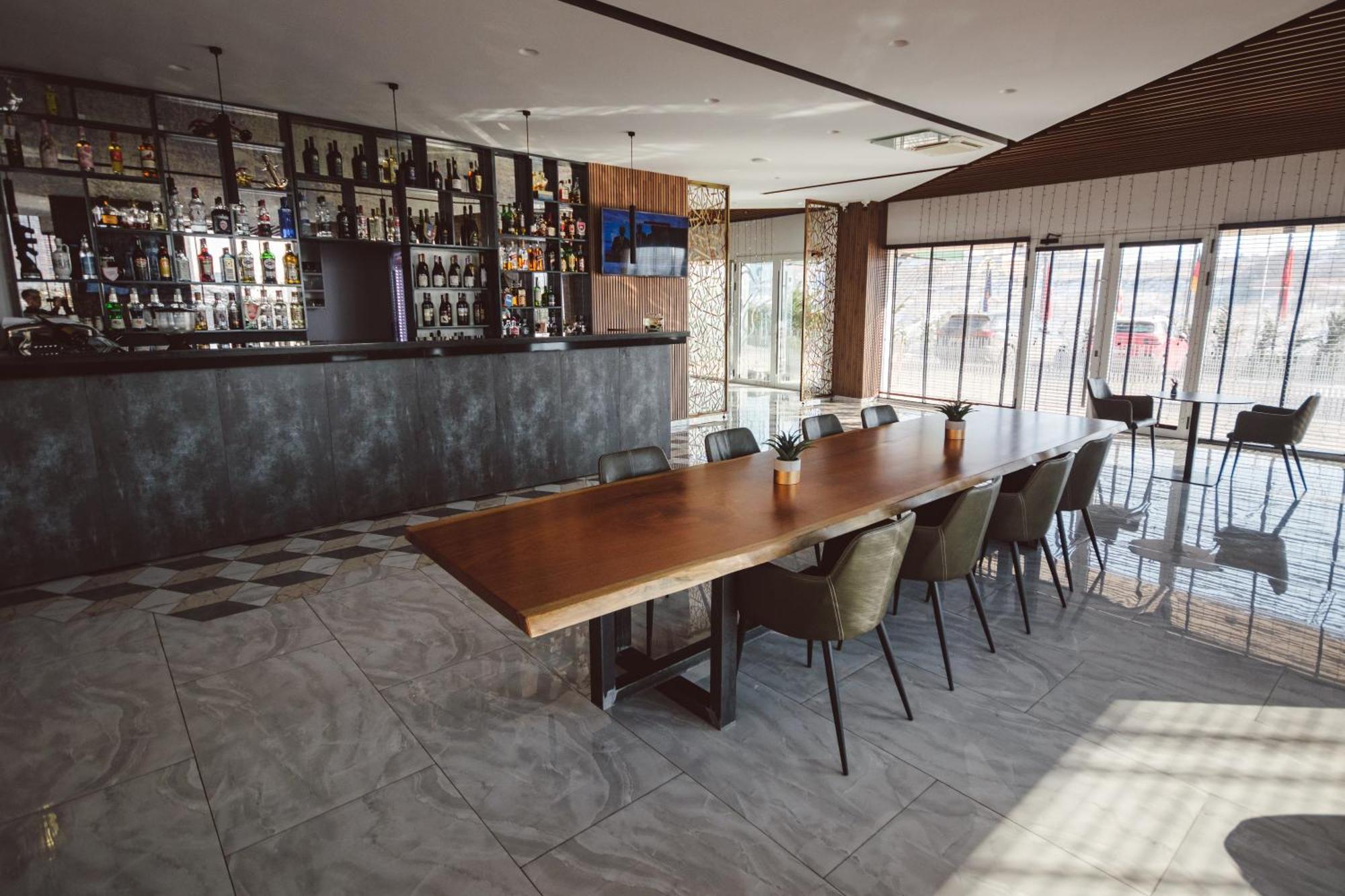 Star Hill Hotel & Spa Prishtinë Ngoại thất bức ảnh