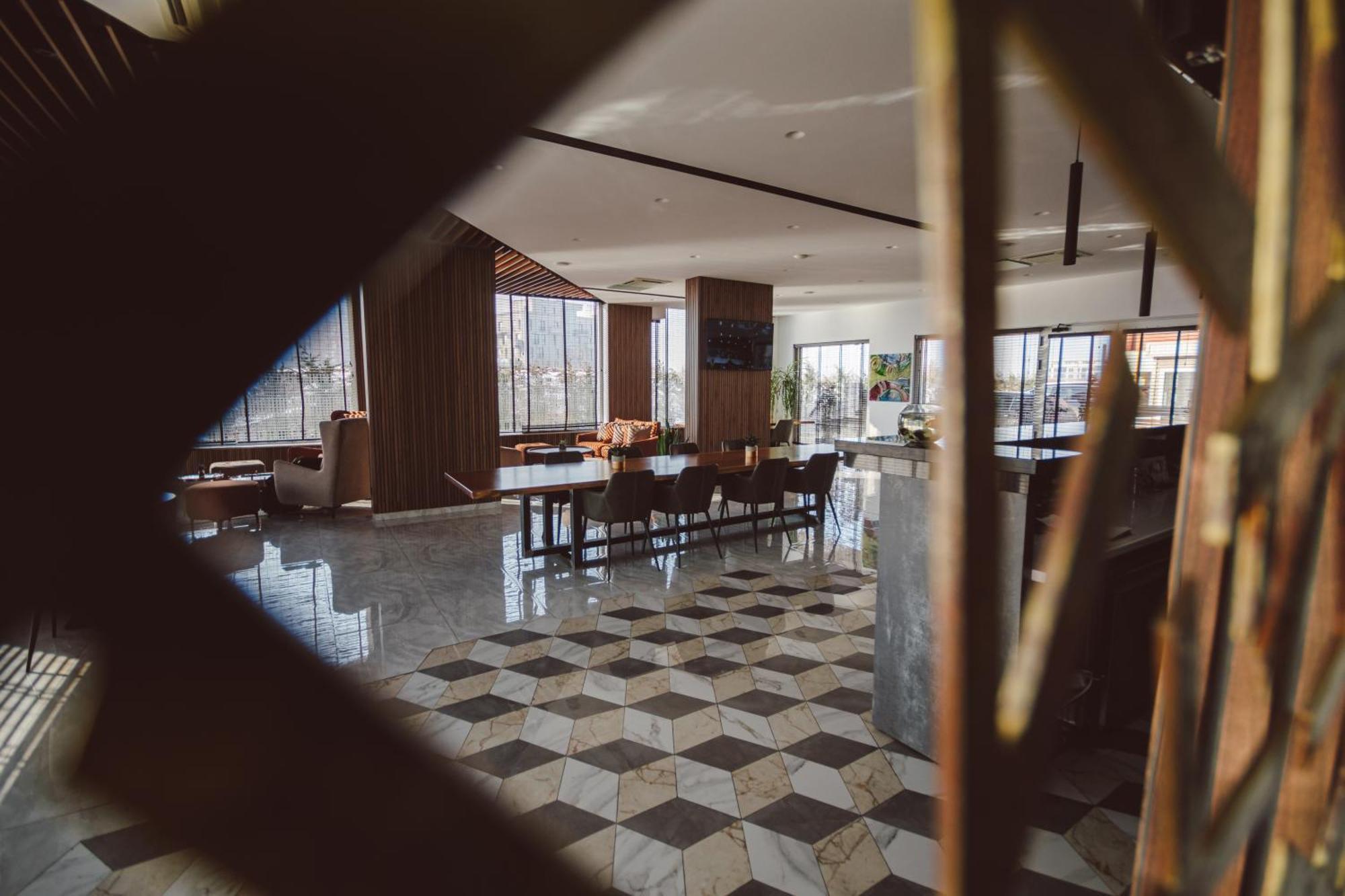 Star Hill Hotel & Spa Prishtinë Ngoại thất bức ảnh