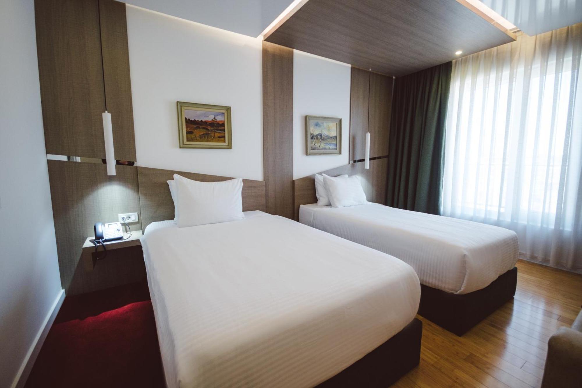Star Hill Hotel & Spa Prishtinë Ngoại thất bức ảnh